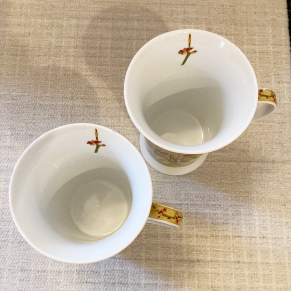 Porcelain Pimpernel Floral Mug Set from Monticello - Picture 10 of 10